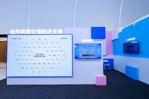 從“可用”到“好用” 智能云如何構(gòu)筑大模型的“超級(jí)工廠”